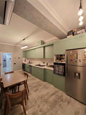 Bakı, yeni tikili 3 otaqlı, satılır, 150 m²  , Binəqədi rayonu, 8-ci mikrorayon