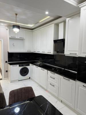 Bakı, yeni tikili 2 otaqlı, satılır, 80 m²  , Nəsimi rayonu, 5-ci mikrorayon