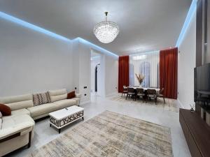 Bakı, həyət evi 5 otaqlı, satılır, 225 m² , 5.6 sot , Xəzər rayonu, Mərdəkan