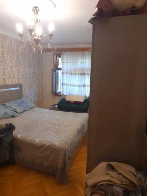 Bakı, köhnə tikili 3 otaqlı, satılır, 65 m²  , Nizami rayonu, 8-ci kilometr