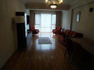 Bakı, yeni tikili 3 otaqlı, kirayə, 124 m²  , Xətai rayonu