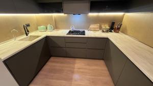 Bakı, yeni tikili 3 otaqlı, satılır, 126 m²  , Xətai rayonu, Ağ şəhər