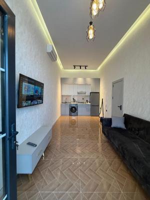 3 комната новостройка, посуточная аренда, 90 m², Бакы, Нәриманов рајону, Бөјүкшор гәс.