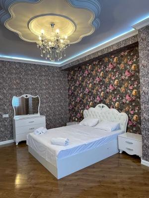 Bakı, yeni tikili 4 otaqlı, kirayə, 155 m²  , Yasamal rayonu