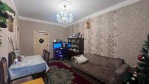 Bakı, köhnə tikili 2 otaqlı, satılır, 50 m²  , Binəqədi rayonu, 6-cı mikrorayon