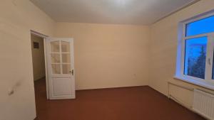 Sumqayıt, köhnə tikili 2 otaqlı, satılır, 73 m²  , 12-ci mikrorayon