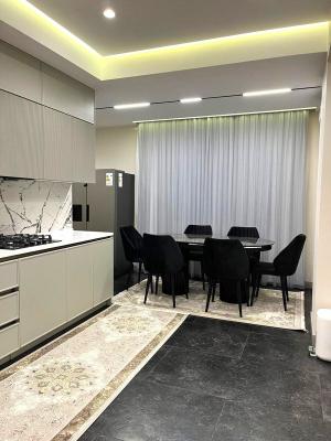 Bakı, yeni tikili 4 otaqlı, satılır, 185 m²  , Nərimanov rayonu