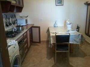 Bakı, həyət evi 6 otaqlı, satılır, 310 m² , 5 sot , Binəqədi rayonu, Binəqədi qəs.