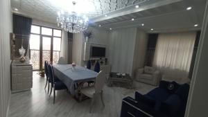 Bakı, yeni tikili 4 otaqlı, satılır, 165 m²  , Yasamal rayonu