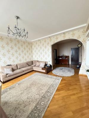 Bakı, yeni tikili 3 otaqlı, satılır, 110 m²  , Nəsimi rayonu, 4-cü mikrorayon