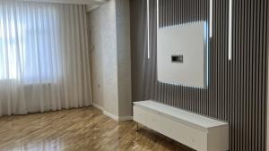 Bakı, yeni tikili 3 otaqlı, satılır, 105 m²  , Binəqədi rayonu, 7-ci mikrorayon