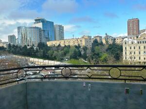 Bakı, yeni tikili 3 otaqlı, satılır, 120 m²  , Nəsimi rayonu