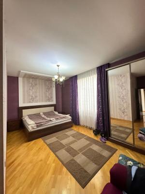 Bakı, yeni tikili 3 otaqlı, satılır, 110 m²  , Nəsimi rayonu, 4-cü mikrorayon