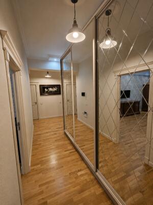 Bakı, yeni tikili 3 otaqlı, satılır, 120 m²  , Səbail rayonu, Bayıl qəs.