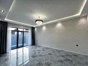 Bakı, həyət evi 4 otaqlı, satılır, 150 m² , 3 sot , Xəzər rayonu, Şüvəlan