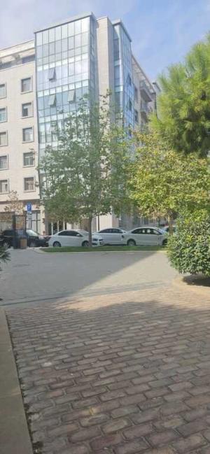 Bakı, ofis 8 otaqlı, satılır, 290 m²  , Xətai rayonu