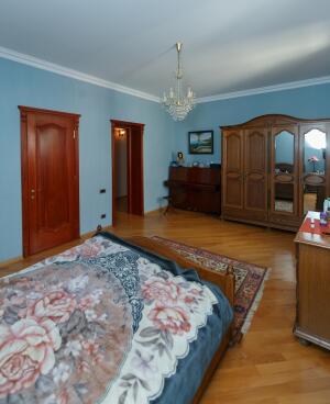 Bakı, villa , satılır, 630 m²  , Nərimanov rayonu