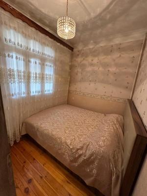 Bakı, köhnə tikili 3 otaqlı, satılır, 65 m²  , Xətai rayonu, H.Aslanov qəs.