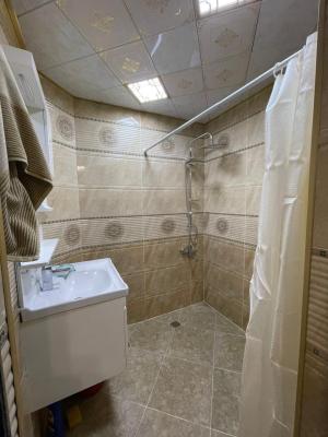 Bakı, köhnə tikili 2 otaqlı, kirayə, 60 m²  , Nərimanov rayonu, Böyükşor qəs.