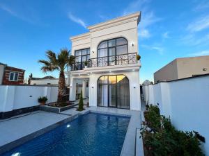 Bakı, həyət evi 4 otaqlı, satılır, 200 m² , 2.5 sot , Xəzər rayonu, Mərdəkan