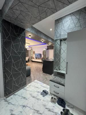 Bakı, yeni tikili 3 otaqlı, satılır, 100 m²  , Səbail rayonu