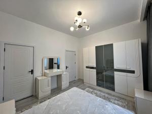 Bakı, həyət evi 4 otaqlı, satılır, 160 m² , 4 sot , Xəzər rayonu, Mərdəkan