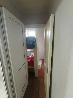 Bakı, köhnə tikili 2 otaqlı, satılır, 50 m²  , Nizami rayonu, 8-ci kilometr