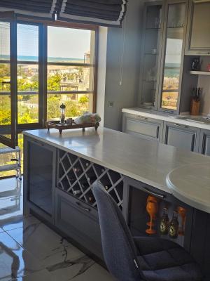 Bakı, yeni tikili 3 otaqlı, satılır, 130 m²  , Xəzər rayonu, Buzovna