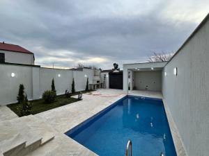 Bakı, həyət evi 4 otaqlı, satılır, 150 m² , 3 sot , Xəzər rayonu, Şüvəlan