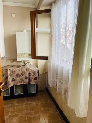 Gəncə, köhnə tikili 4 otaqlı, satılır, 94 m²  