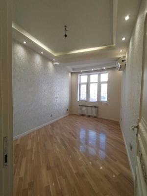 Bakı, yeni tikili 4 otaqlı, satılır, 170 m²  , Yasamal rayonu