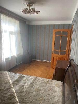 Bakı, köhnə tikili 2 otaqlı, satılır, 50 m²  , Yasamal rayonu