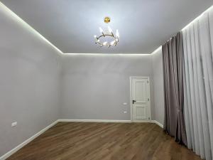 Bakı, həyət evi 5 otaqlı, satılır, 220 m² , 4 sot , Xəzər rayonu, Mərdəkan