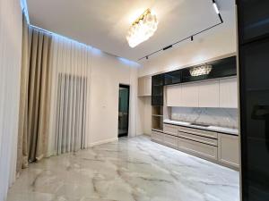 Bakı, həyət evi 5 otaqlı, satılır, 220 m² , 4 sot , Xəzər rayonu, Mərdəkan