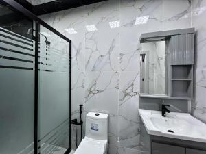 Bakı, həyət evi 4 otaqlı, satılır, 140 m² , 3 sot , Xəzər rayonu, Şüvəlan