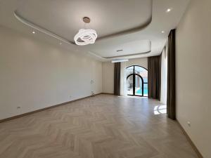 Bakı, həyət evi 4 otaqlı, satılır, 200 m² , 6 sot , Xəzər rayonu, Mərdəkan