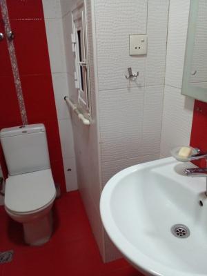 Bakı, yeni tikili 1 otaqlı, kirayə, 50 m²  , Yasamal rayonu, Yeni Yasamal qəs.