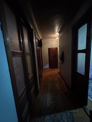 Bakı, köhnə tikili 3 otaqlı, satılır, 70 m²  , Nərimanov rayonu