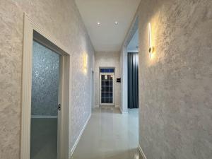 Bakı, həyət evi 4 otaqlı, satılır, 130 m² , 2.5 sot , Xəzər rayonu, Şüvəlan