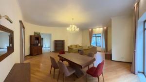 Bakı, ofis 7 otaqlı, kirayə, 380 m²  , Yasamal rayonu, Yasamal qəs.