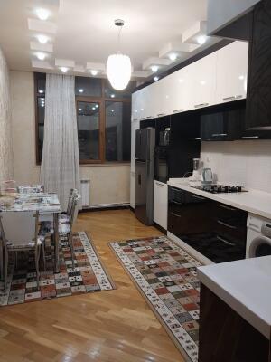 Bakı, yeni tikili 3 otaqlı, kirayə, 125 m²  , Nəsimi rayonu