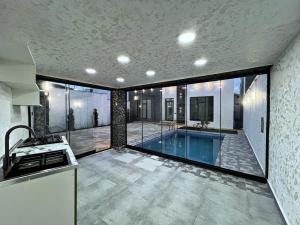 Bakı, bağ/həyət evi 4 otaqlı, satılır, 150 m² , 3 sot , Xəzər rayonu, Şüvəlan