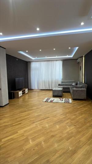 Bakı, yeni tikili 3 otaqlı, kirayə, 152 m²  , Nərimanov rayonu