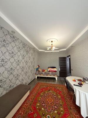 Bakı, köhnə tikili 2 otaqlı, satılır, 65 m²  , Sabunçu rayonu, Bakıxanov qəs.