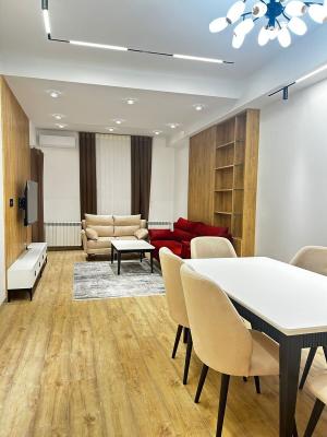 Bakı, yeni tikili 2 otaqlı, kirayə, 80 m²  , Yasamal rayonu, Yasamal qəs.