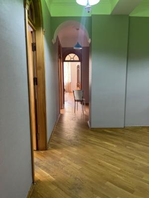 Bakı, yeni tikili 3 otaqlı, satılır, 128 m²  , Nəsimi rayonu, 5-ci mikrorayon