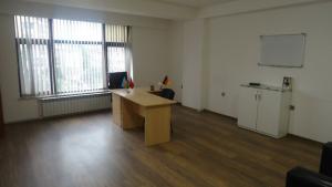 Bakı, ofis 2 otaqlı, kirayə, 65 m²  , Nərimanov rayonu, Montin qəs.
