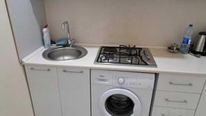 Bakı, yeni tikili 2 otaqlı, kirayə, 65 m²  , Xətai rayonu