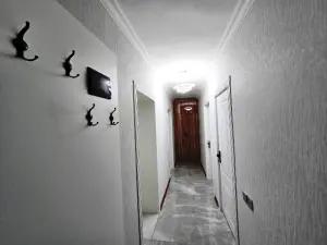 Bakı, köhnə tikili 3 otaqlı, satılır, 75 m²  , Nizami rayonu, 8-ci kilometr