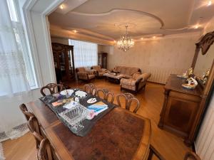 Bakı, yeni tikili 4 otaqlı, satılır, 185 m²  , Yasamal rayonu